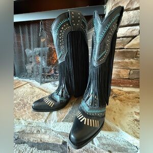Dingo Black and Blue Leather Western Embroidered Boots